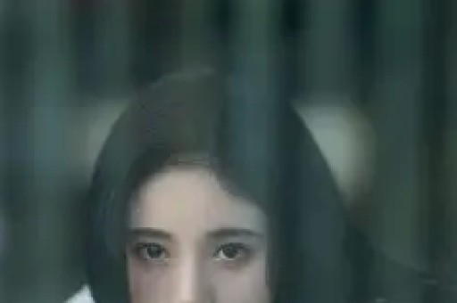 央视表态后给冯小刚走面的韩红底裤都被扒没了